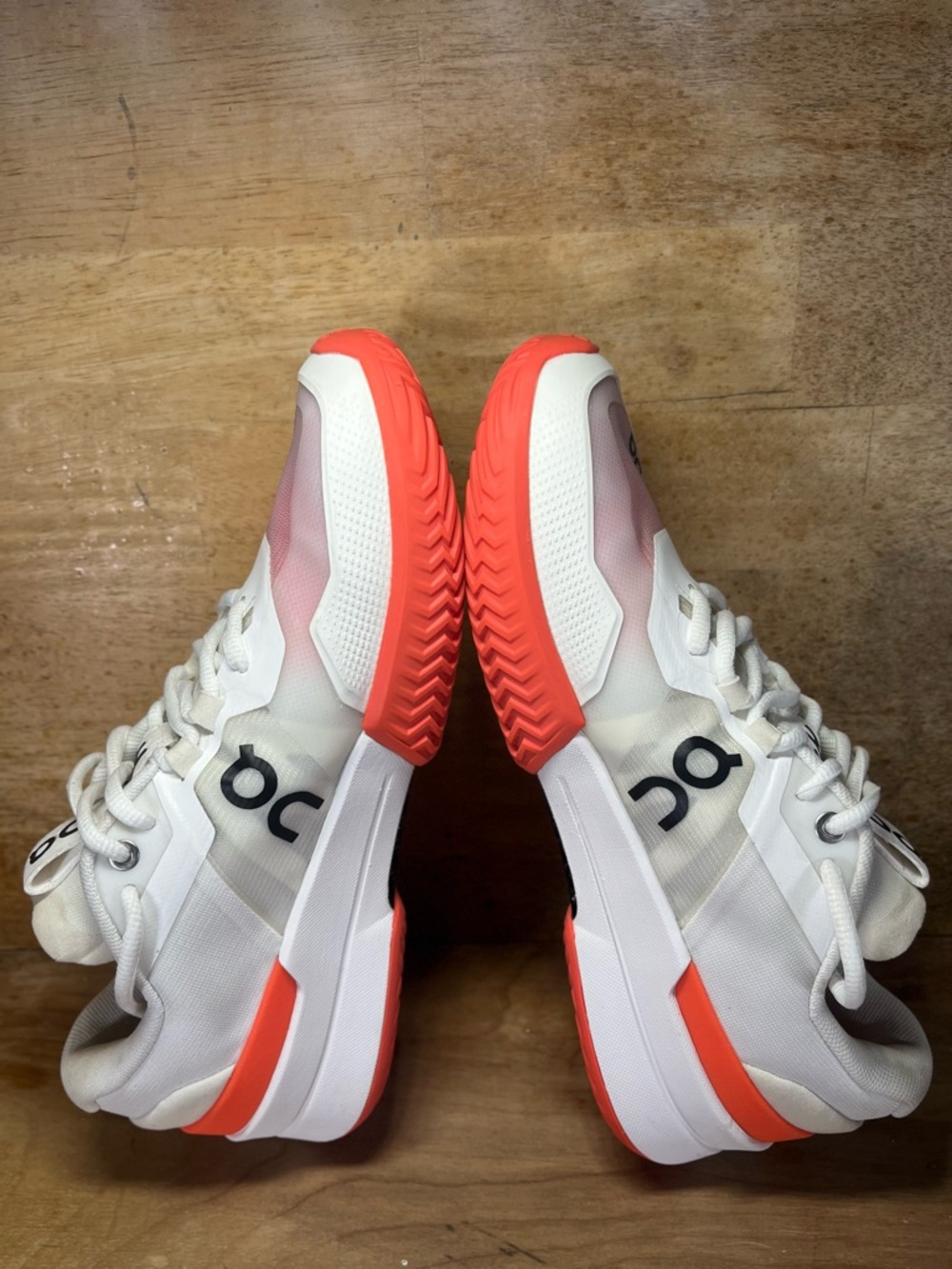On Cloud The Roger Pro 2 Clay Womens Size 9 Tennis Shoes Sneakers White Orange - Picture 6 of 12